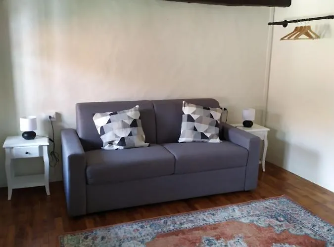 度假居 La Celestina 斯特雷萨